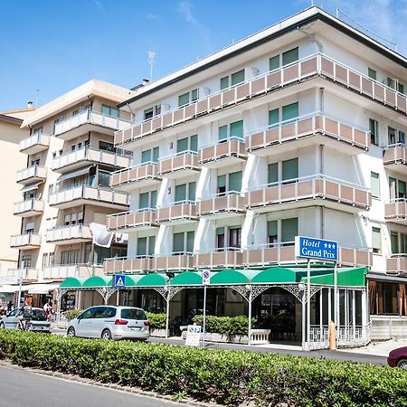 Hotel Grand Prix Сотомарина Екстериор снимка